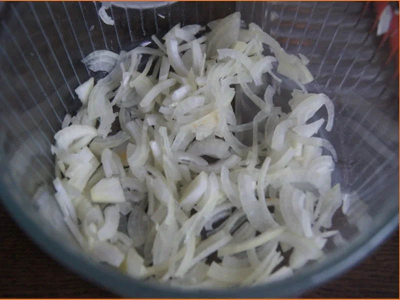 Matjesfiletsalat mit Pellkartoffeldrillingen - Rezept - Bild Nr. 4