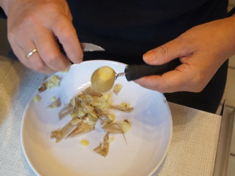 Rindfleischbuletten mit Rosenkohl und Pellkartoffeldrillingen - Rezept - Bild Nr. 6994