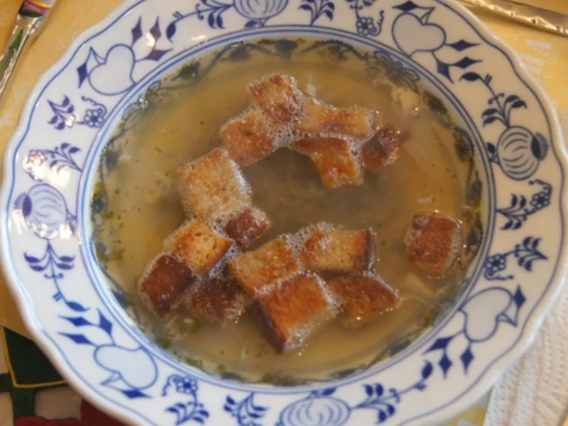 Rezept: Knoblauchsuppe Bild Nr. 3 Knoblauchsuppe - Rezept - Bild Nr. 3