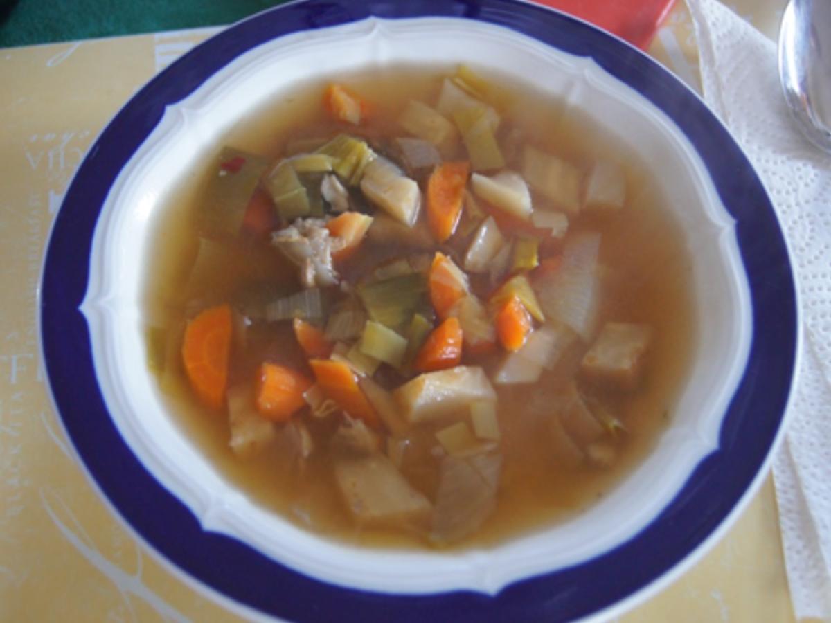 Eisbein-Gemüse-Suppe - Rezept - Bild Nr. 2