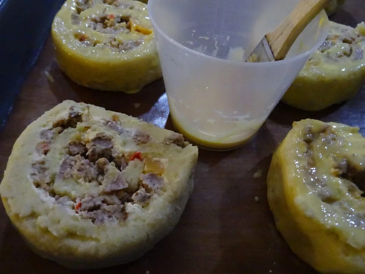 Kartoffel-Hackfleisch-Schnecken mit Dip - Rezept - Bild Nr. 6988