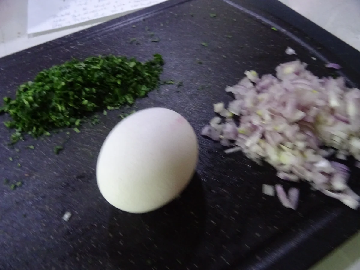 Gepökelte Gänsebrust mit Steinpilz-Rahmsoße und Brezen-Serviettenknödel - Rezept - Bild Nr. 6997