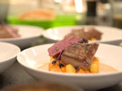 Rosa gebratener Rehrücken mit Kürbis- Kartoffel- Sugo an Wacholderschaum - Rezept - Bild Nr. 6985
