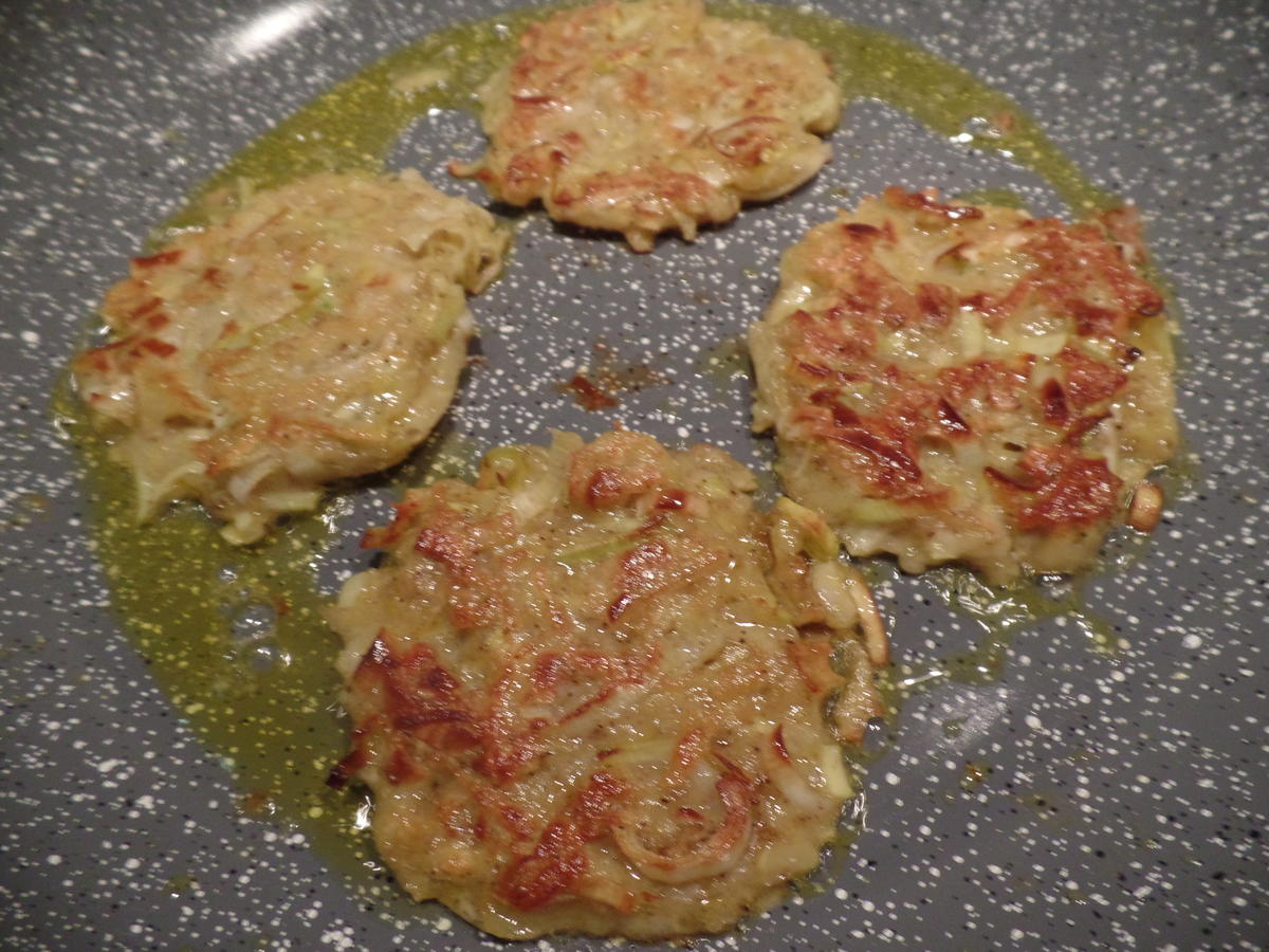 Linsen-Kokossuppe mit Kartoffel-Lauchrösti - Rezept - Bild Nr. 6994