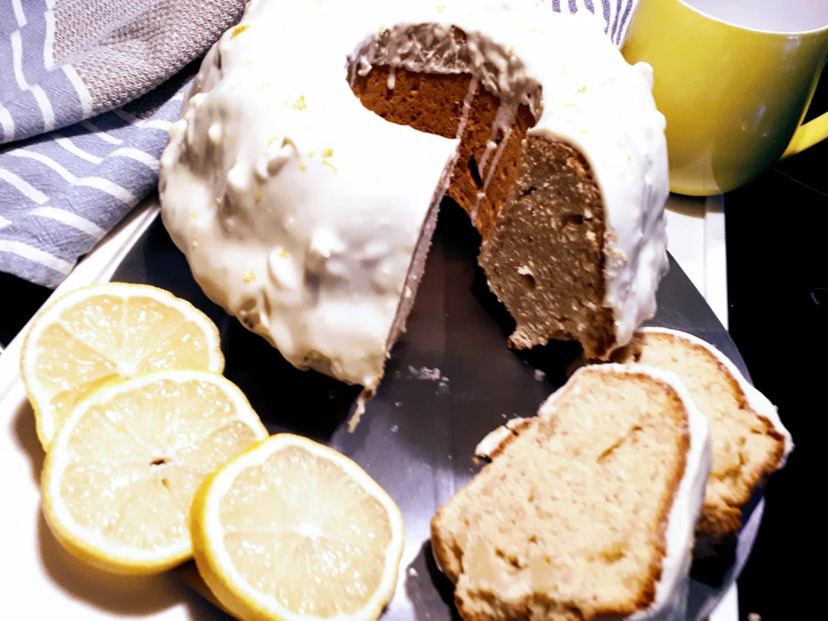 Rezept: BiNe` S ZITRONEN - BUTTERMILCHKUCHEN Bild Nr. 8 BiNe` S ZITRONEN - BUTTERMILCHKUCHEN - Rezept - Bild Nr. 8