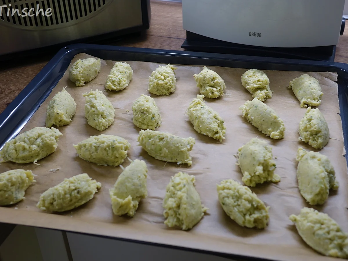 Blumenkohl-Nocken-gebacken mit Schmortomaten - Rezept - Bild Nr. 7003