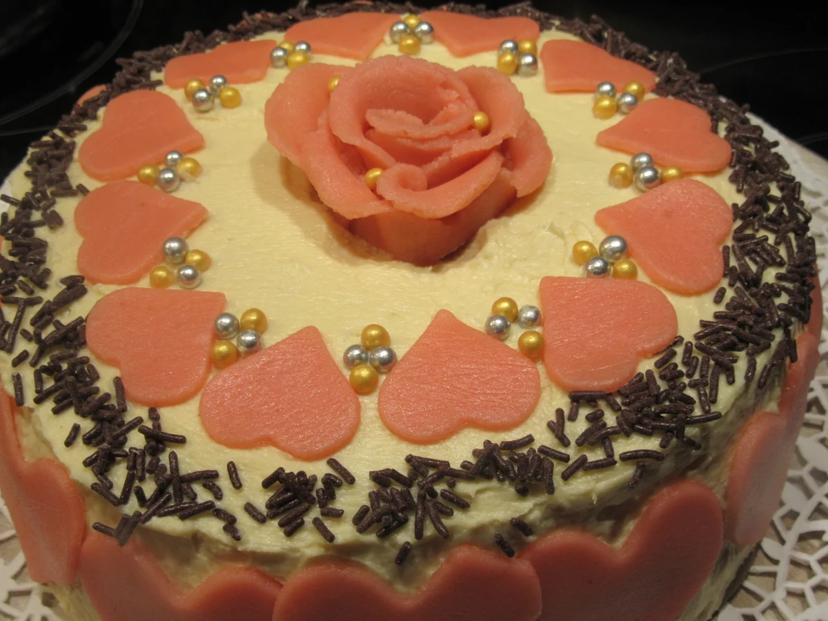 Rezept: Backen: Bailey´s-Buttercreme-Torte (20iger Form) Bild Nr. 7020 Backen: Bailey´s-Buttercreme-Torte (20iger Form) - Rezept - Bild Nr. 7020