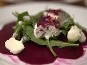 Rote-Bete-Carpaccio mit Meerrettichschaum und Ziegenkäse - Rezept - Bild Nr. 2
