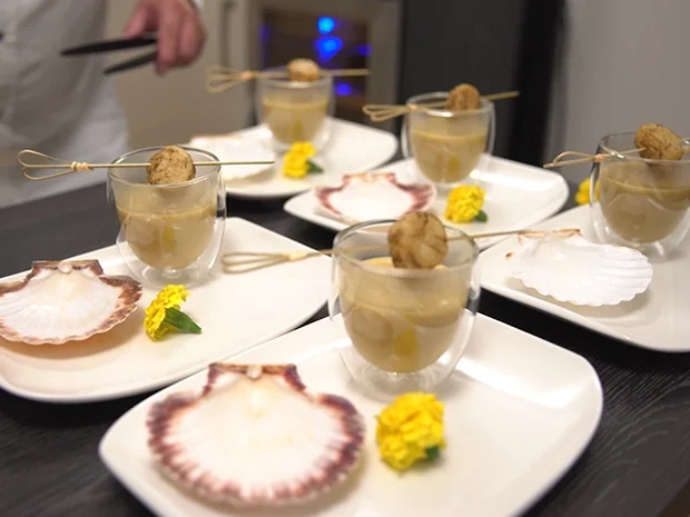 Cappuccino von Curry und Zitronengras mit Jakobsmuscheln - Rezept - Bild Nr. 2