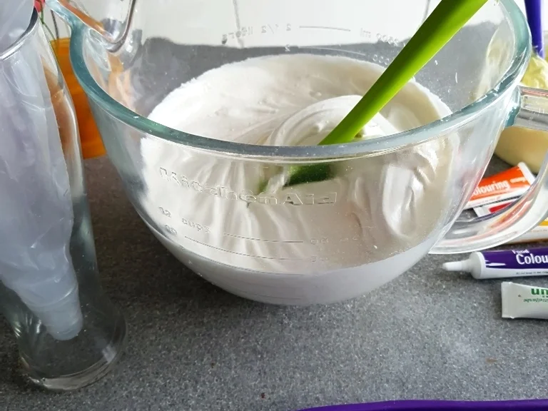 Biskuitrolle heute "in echt Starken Farben" wurde Rezept des Jahres 2019 - Rezept - Bild Nr. 7015