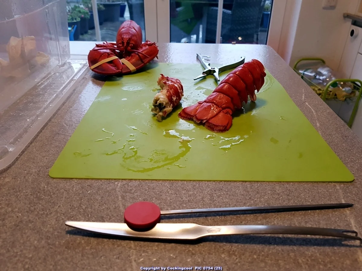 Rezept: Hummer (Lobster) Gratiniert à la Thermidor Bild Nr. 7047 Hummer (Lobster) Gratiniert à la Thermidor - Rezept - Bild Nr. 7047