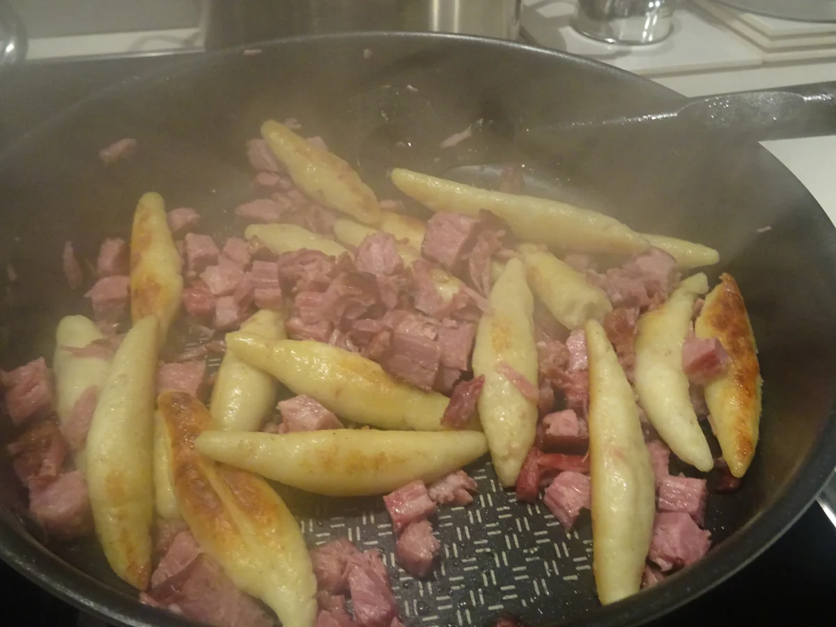 Kraut-Schupfnudeln mit Kasseler - Rezept - Bild Nr. 7027