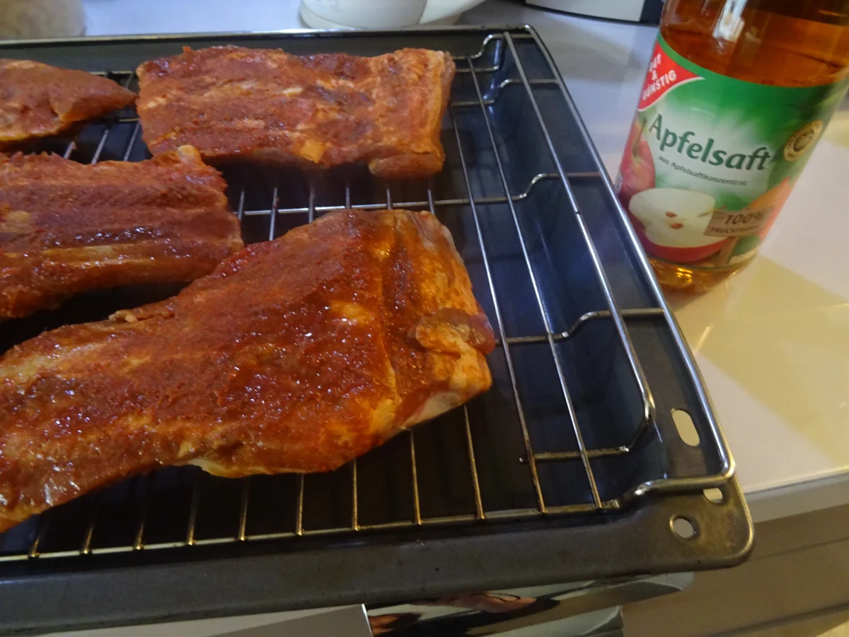 Rezept: Spare Ribs "spicy", glasiert mit BBQ-Soße Bild Nr. 7032 Spare Ribs "spicy", glasiert mit BBQ-Soße - Rezept - Bild Nr. 7032