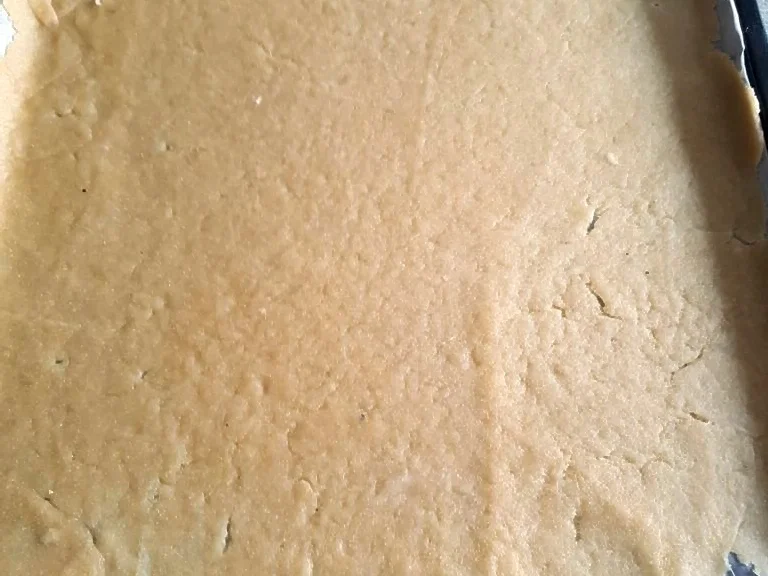 Rezept: Pizza (wenn das Fleisch nicht drauf liegen würde sogar VEGAN) Bild Nr. 3 Pizza (wenn das Fleisch nicht drauf liegen würde sogar VEGAN) - Rezept - Bild Nr. 3