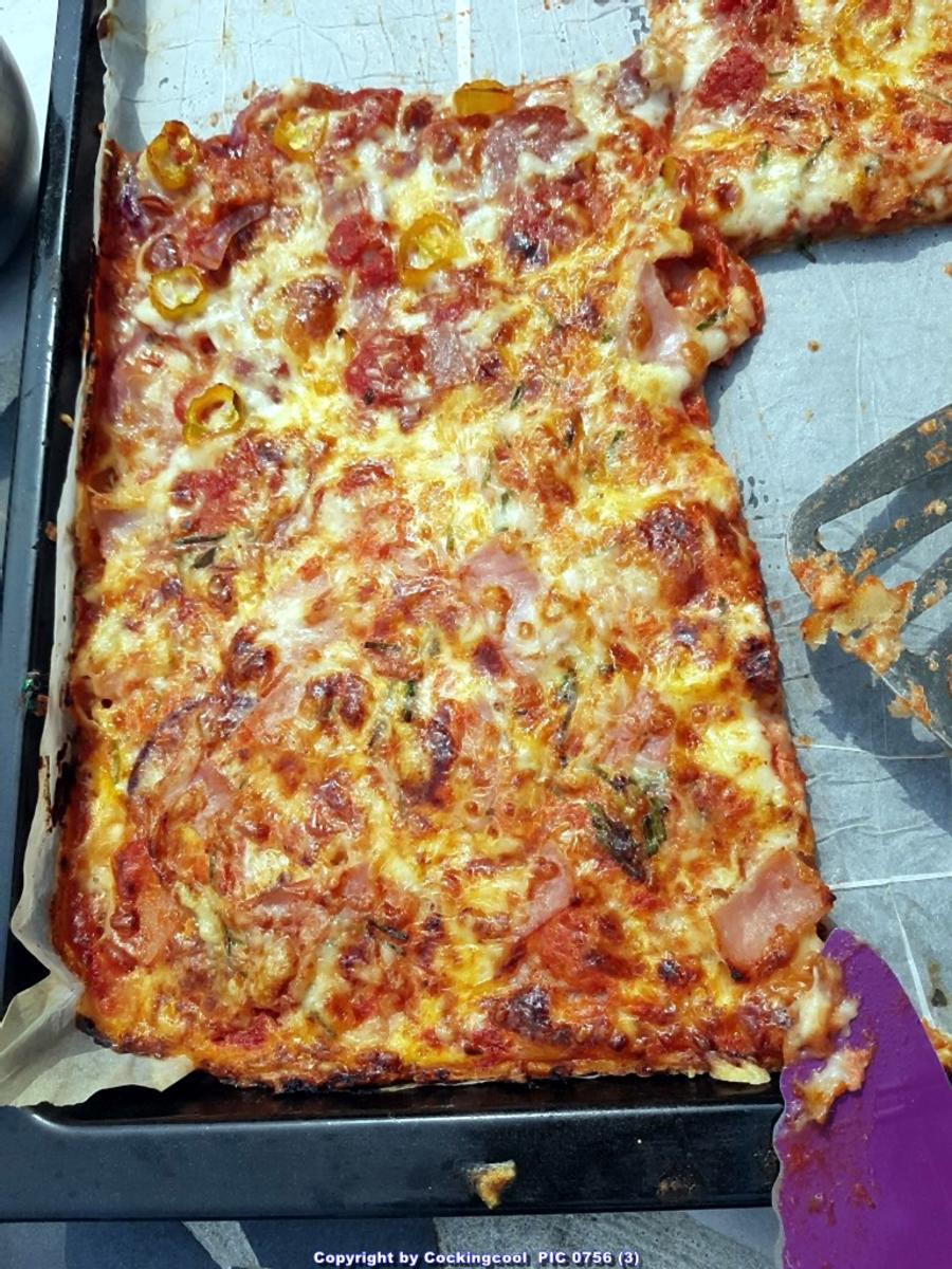 Pizza (wenn das Fleisch nicht drauf liegen würde sogar VEGAN) - Rezept - Bild Nr. 2