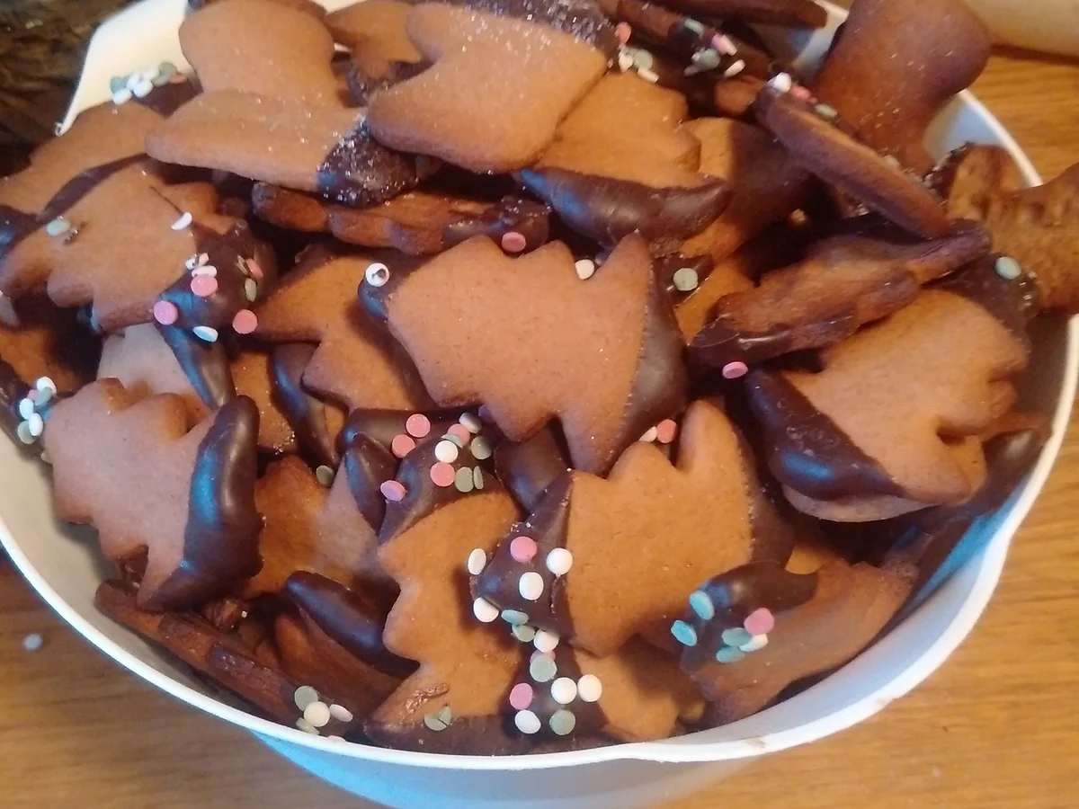 Rezept: Lebkuchenkekse Bild Nr. 7060 Lebkuchenkekse - Rezept - Bild Nr. 7060