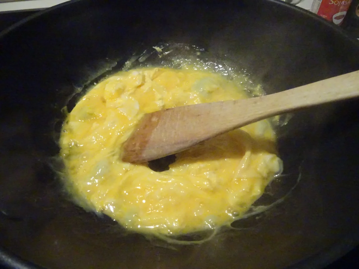 Gebratener Eier-Reis mit Huhn - Rezept - Bild Nr. 7063