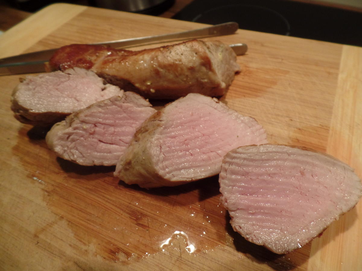 Schweinefilet mit Meerrettichsauce und Kartoffel Parmesan Stampf ...