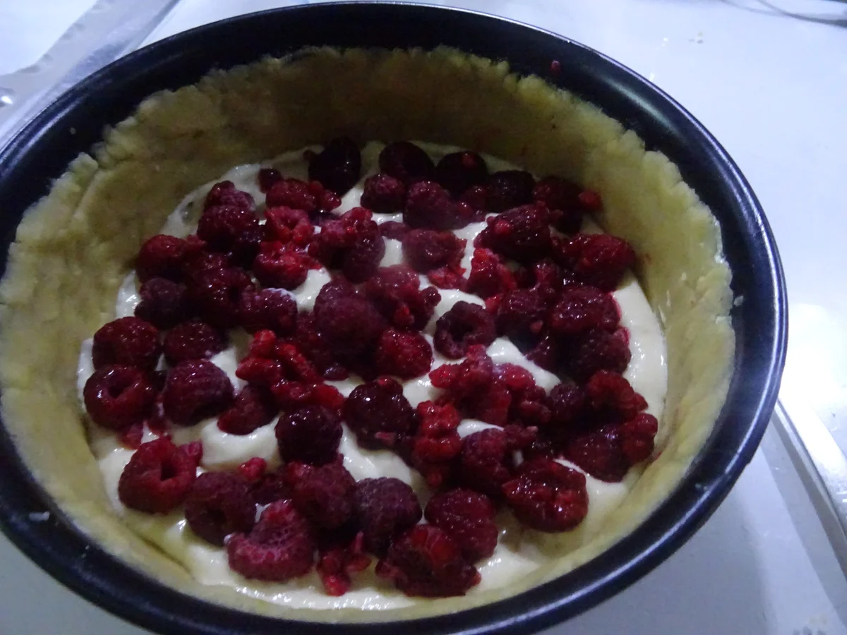 Rezept: Eierlikör-Käsekuchen mit Himbeeren Bild Nr. 7112 Eierlikör-Käsekuchen mit Himbeeren - Rezept - Bild Nr. 7112