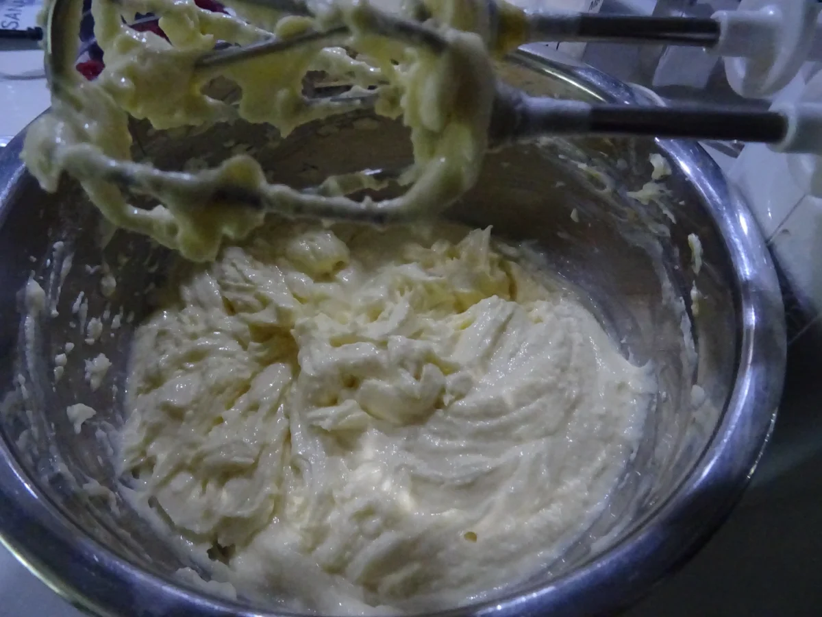 Rezept: Eierlikör-Käsekuchen mit Himbeeren Bild Nr. 7115 Eierlikör-Käsekuchen mit Himbeeren - Rezept - Bild Nr. 7115