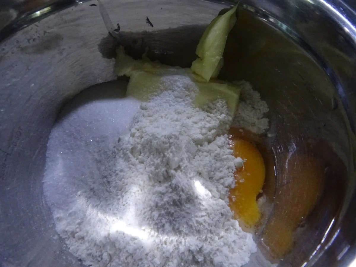 Rezept: Eierlikör-Käsekuchen mit Himbeeren Bild Nr. 7119 Eierlikör-Käsekuchen mit Himbeeren - Rezept - Bild Nr. 7119