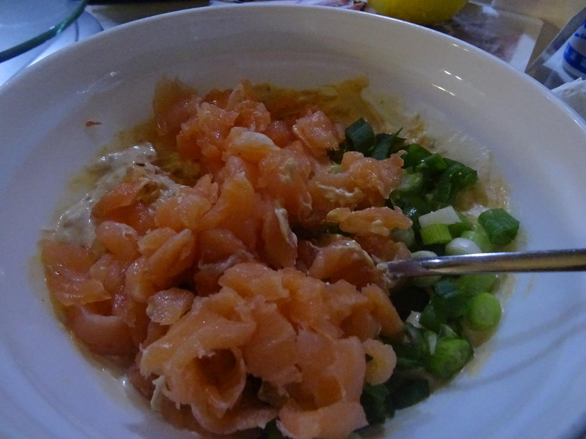 Räucherfisch-Salat mit Rösti - Rezept - Bild Nr. 7116