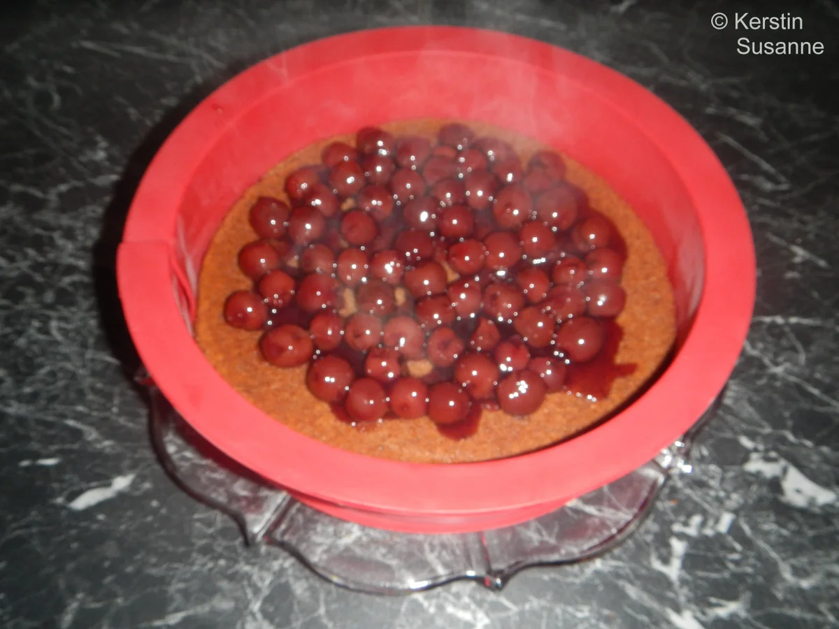 Kirsch-Schoko-Torte - Rezept - Bild Nr. 6