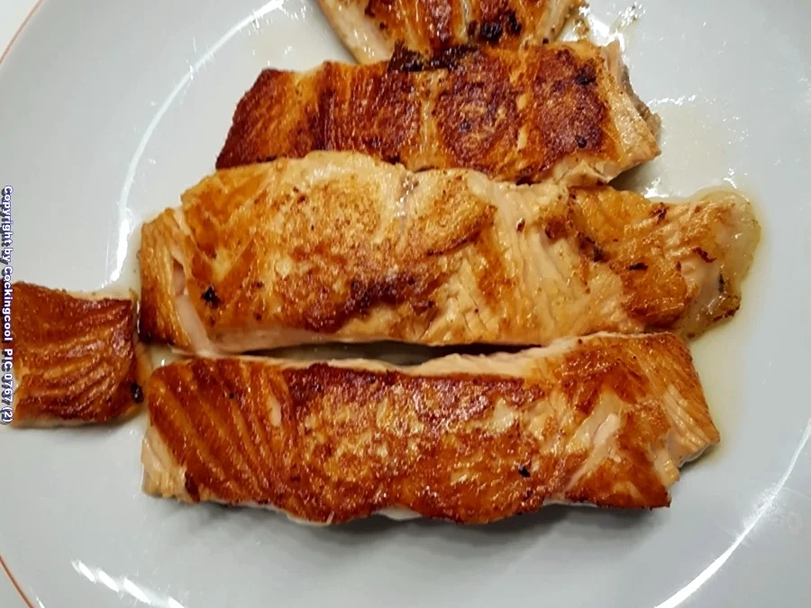 Lachsfilet ohne Haut und trotzdem schön glasig - Rezept - Bild Nr. 7141