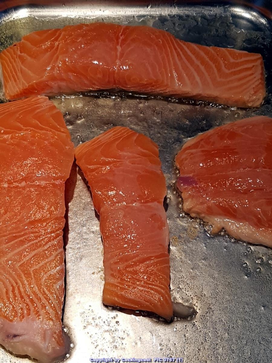 Biggi S Fisch Lachsfilet Ohne Haut Und Trotzdem Schon Glasig Rezept Kochbar De