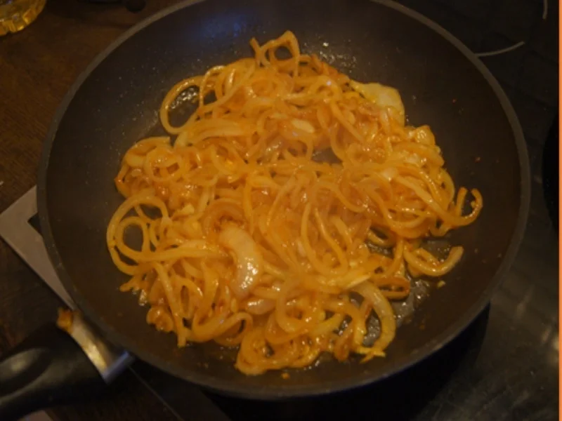 Entrecôte mit Zwiebelringen und Champignons - Rezept - Bild Nr. 7167