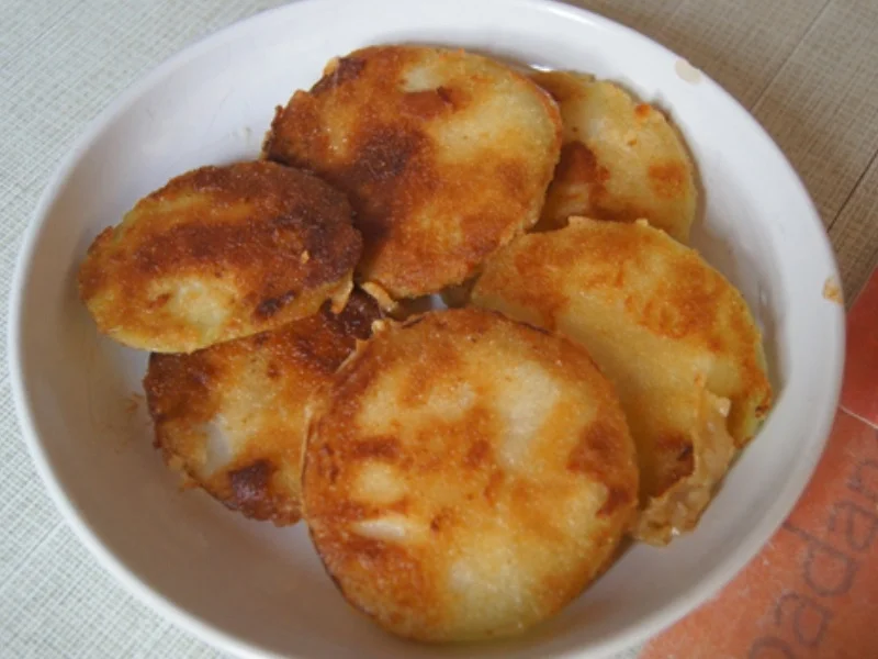 Kohlrabi-Schnitzel mit Brokkoli und Rote Bete-Sellerie-Stampf - Rezept - Bild Nr. 7166