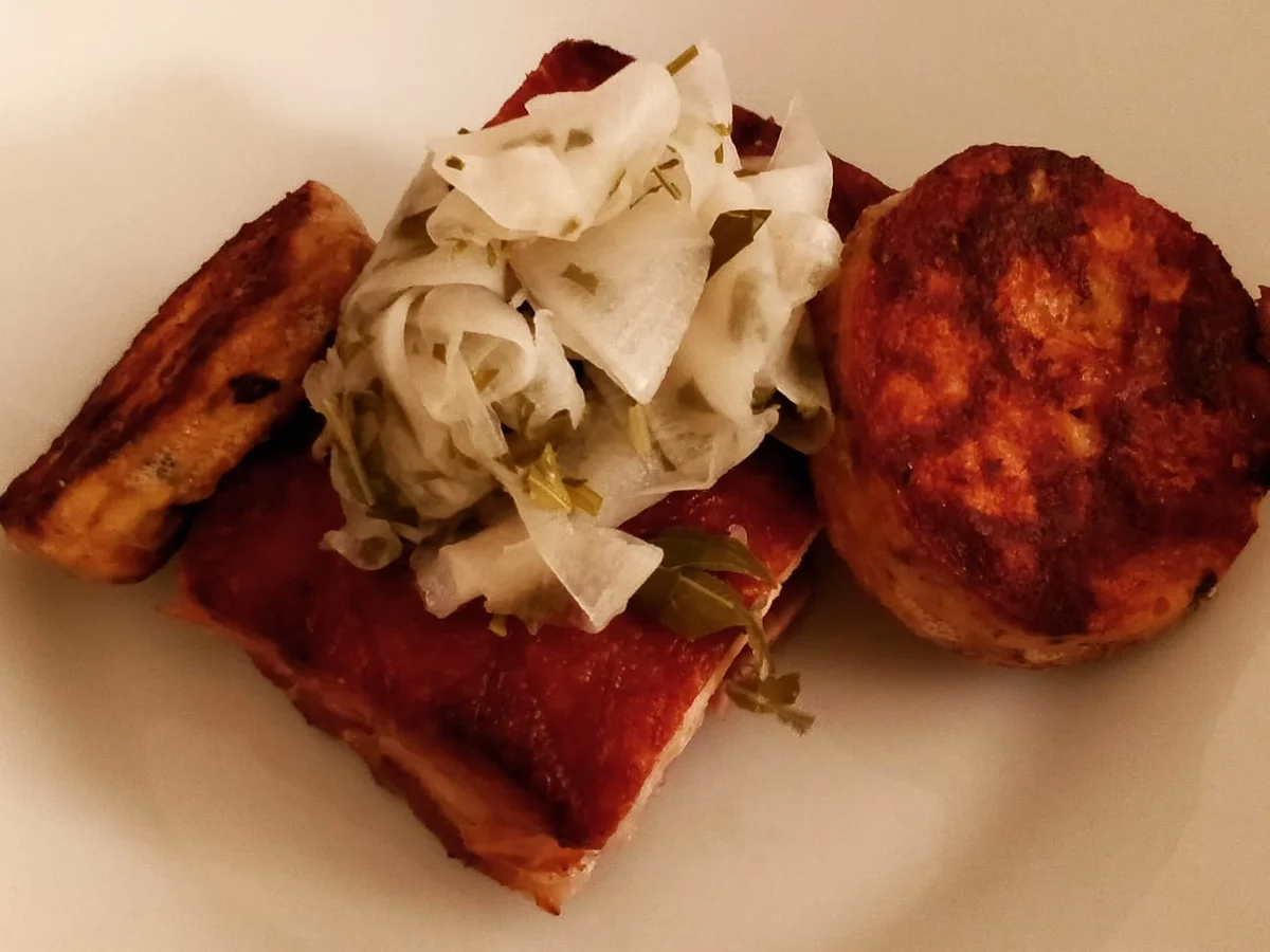 Rezept: Schweinebauch mit Umamifond und asiatisch aromatisiertem Rettich Bild Nr. 3 Schweinebauch mit Umamifond und asiatisch aromatisiertem Rettich - Rezept - Bild Nr. 3