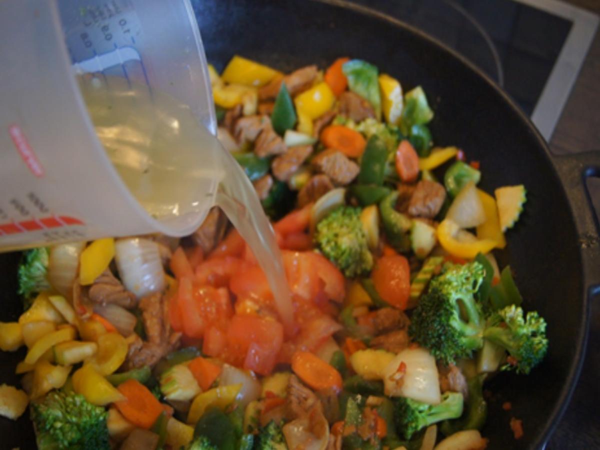 Putenbrustfilet-Gemüse-Curry mit gelben Jasmin Reis - Rezept - Bild Nr. 7184
