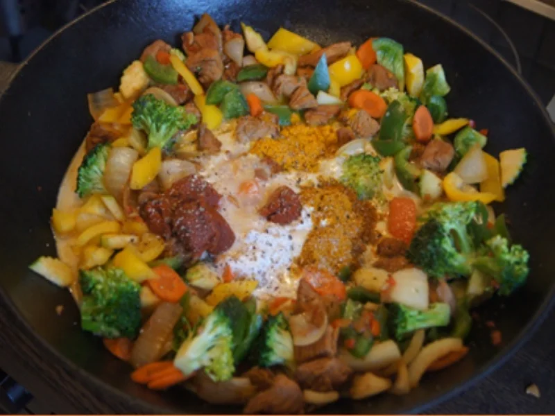 Putenbrustfilet-Gemüse-Curry mit gelben Jasmin Reis - Rezept - Bild Nr. 7186