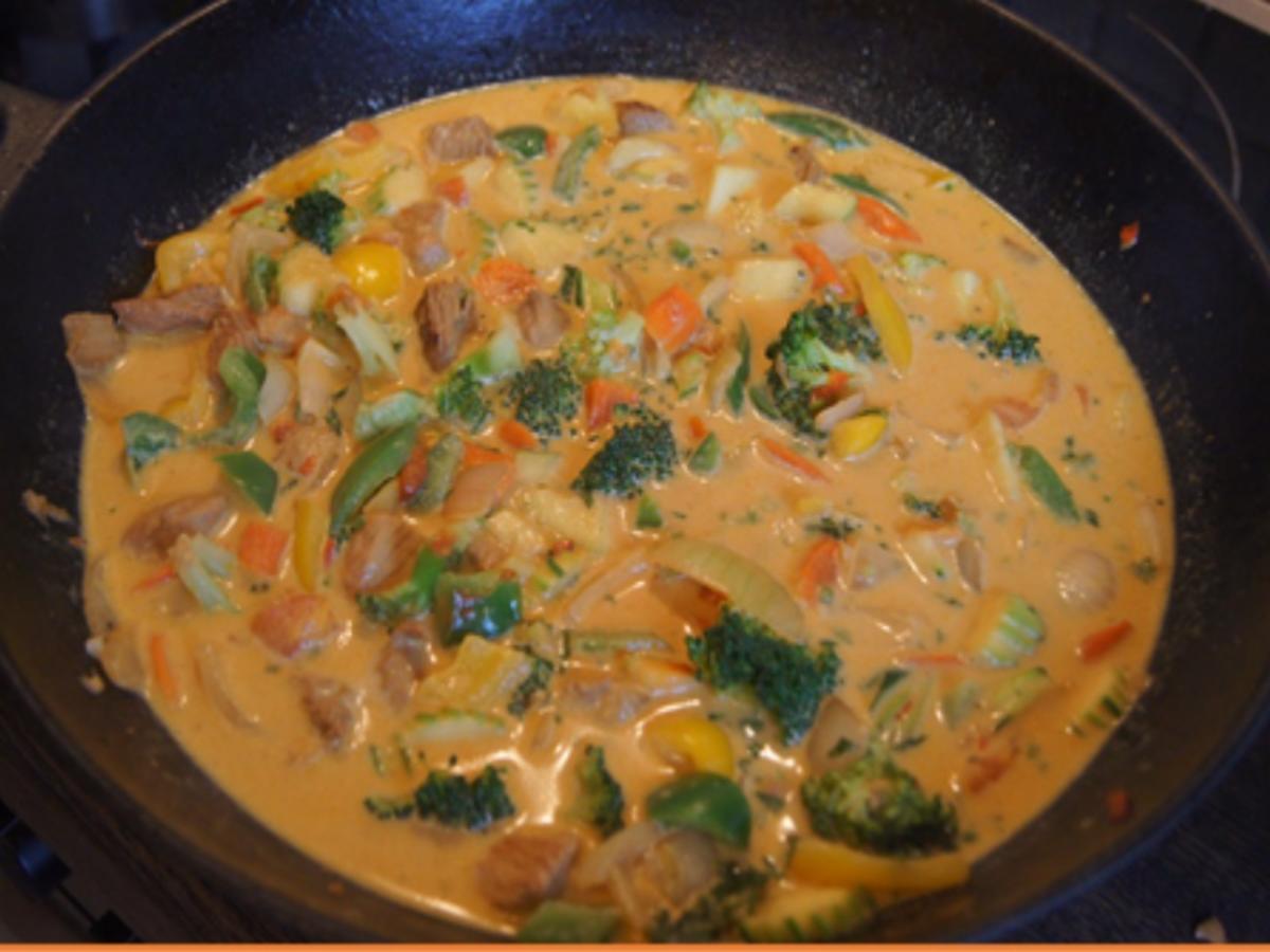 Putenbrustfilet-Gemüse-Curry mit gelben Jasmin Reis - Rezept - Bild Nr. 7187