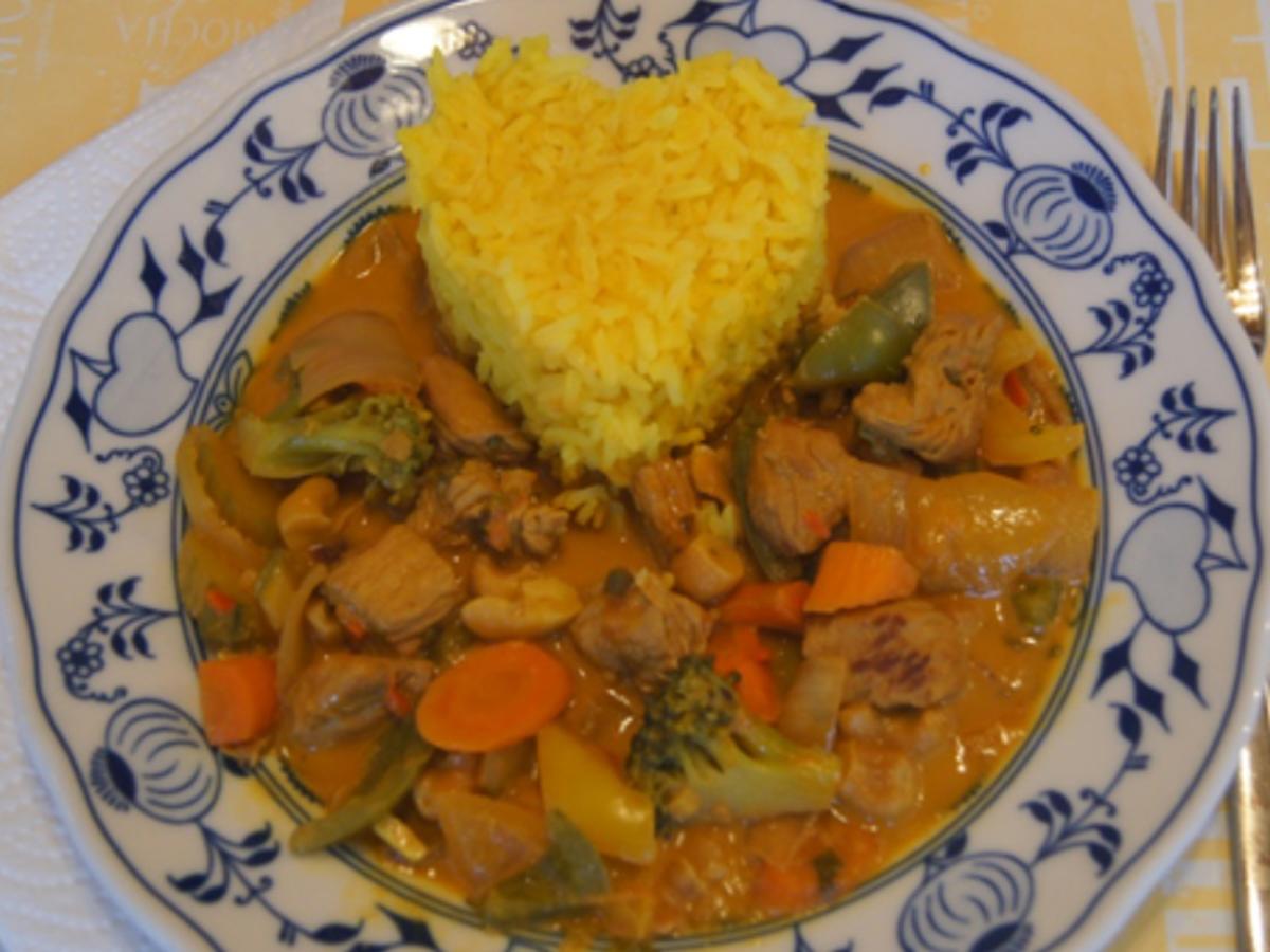 Putenbrustfilet-Gemüse-Curry mit gelben Jasmin Reis - Rezept - Bild Nr. 7190
