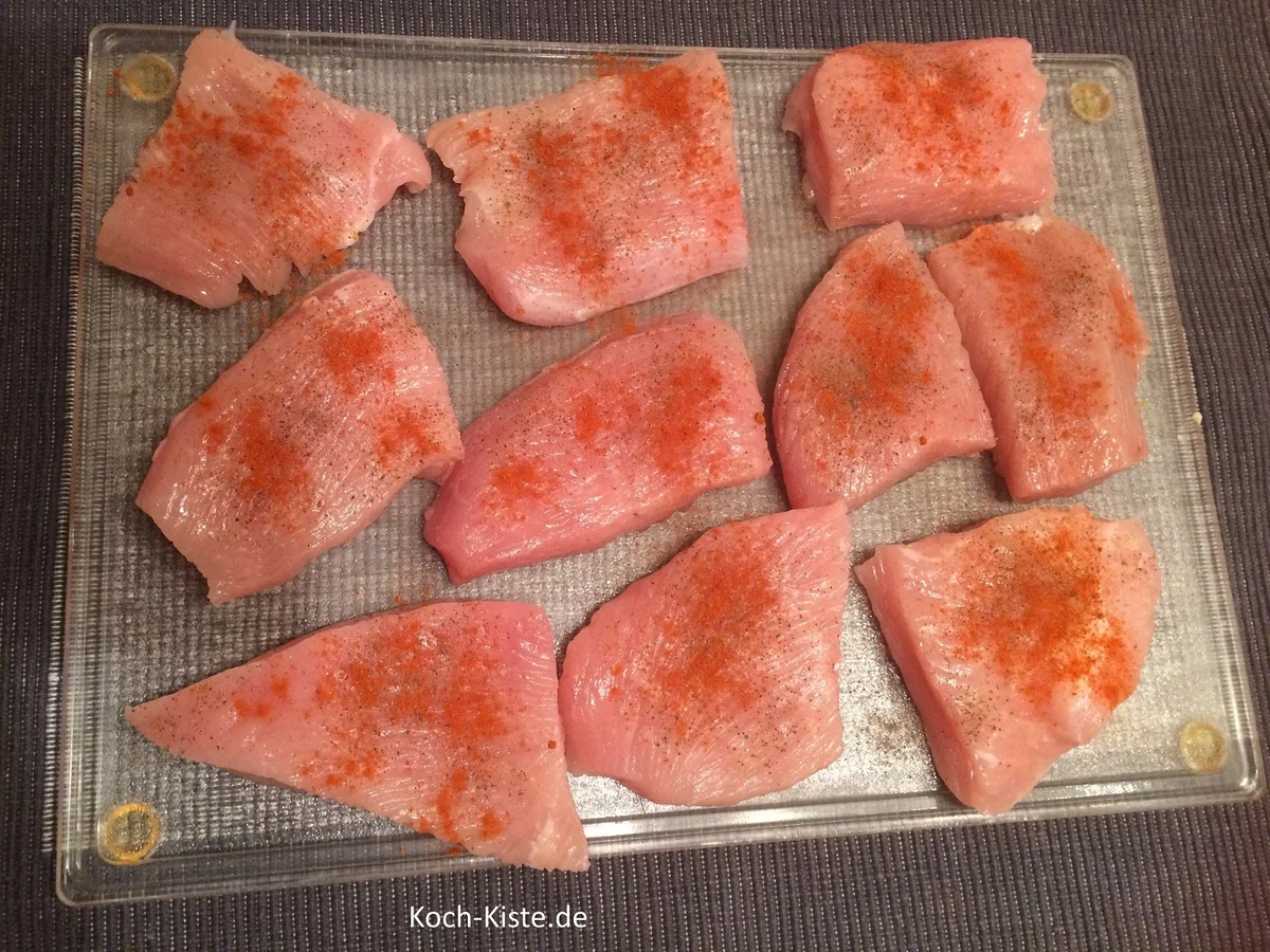 Schnitzel in Champignonsoße mit Knusperkartoffeln - Rezept - Bild Nr. 7198