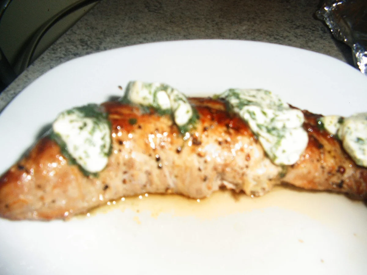 Schweinefilet mit Ofenkartoffeln und Ofentomaten - Rezept - Bild Nr. 7203