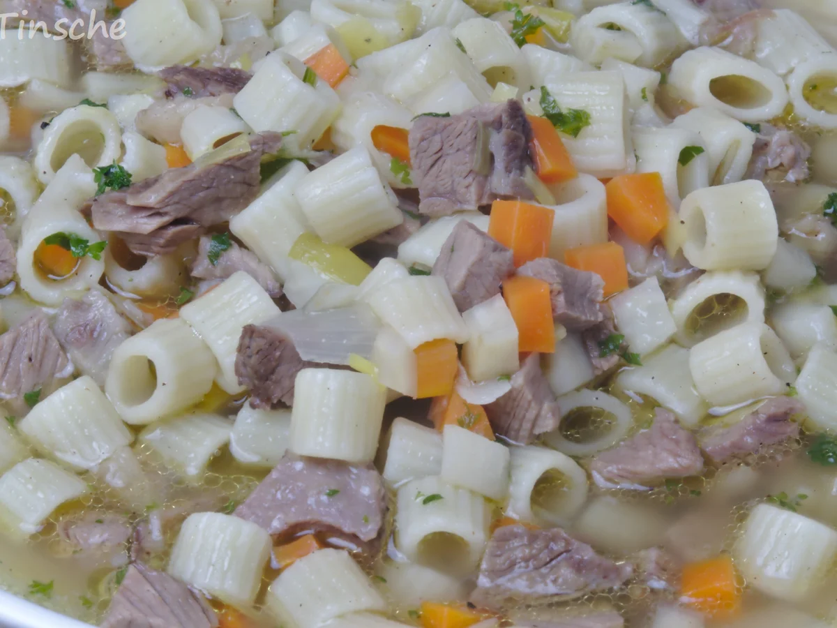 Rindfleisch-Nudel-Topf - Rezept - Bild Nr. 7208