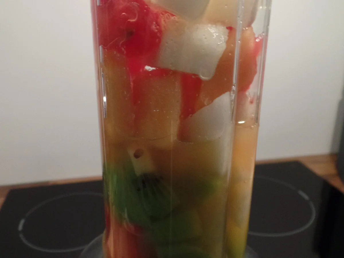 Buntes Obst -Smoothie - Rezept - Bild Nr. 7200