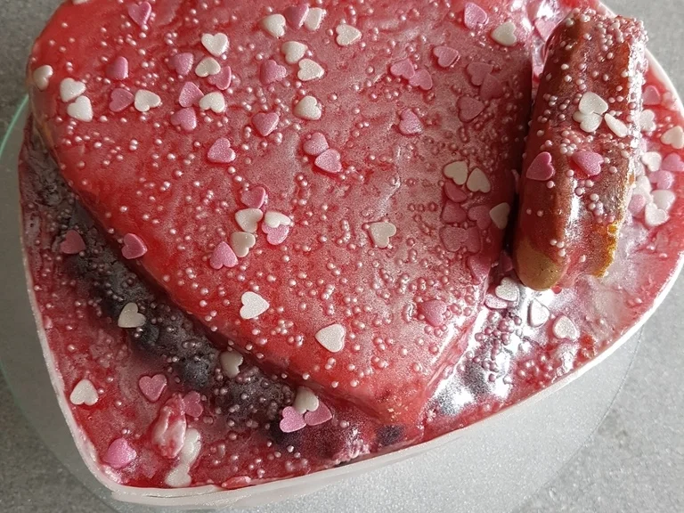 Rezept: Marmor Kuchen-Herz nett zurecht gemacht Bild Nr. 7212 Marmor Kuchen-Herz nett zurecht gemacht - Rezept - Bild Nr. 7212