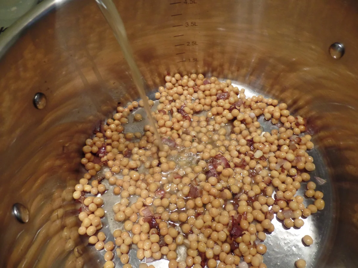 Rezept: Kartoffel-Erbsen-Suppe mit Ei Bild Nr. 7277 Kartoffel-Erbsen-Suppe mit Ei - Rezept - Bild Nr. 7277