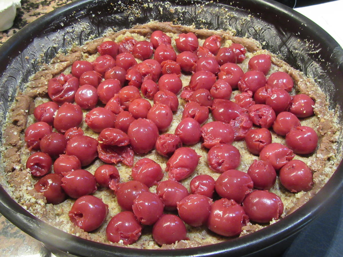 Backen: Schoko Kirsch Tarte mit Nuss - schnell &amp; einfach - von lunapiena