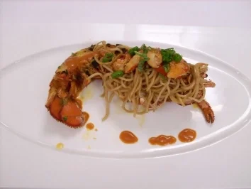 Hummer Nanbanyaki gratiniert mit Lauchüberzug - Rezept