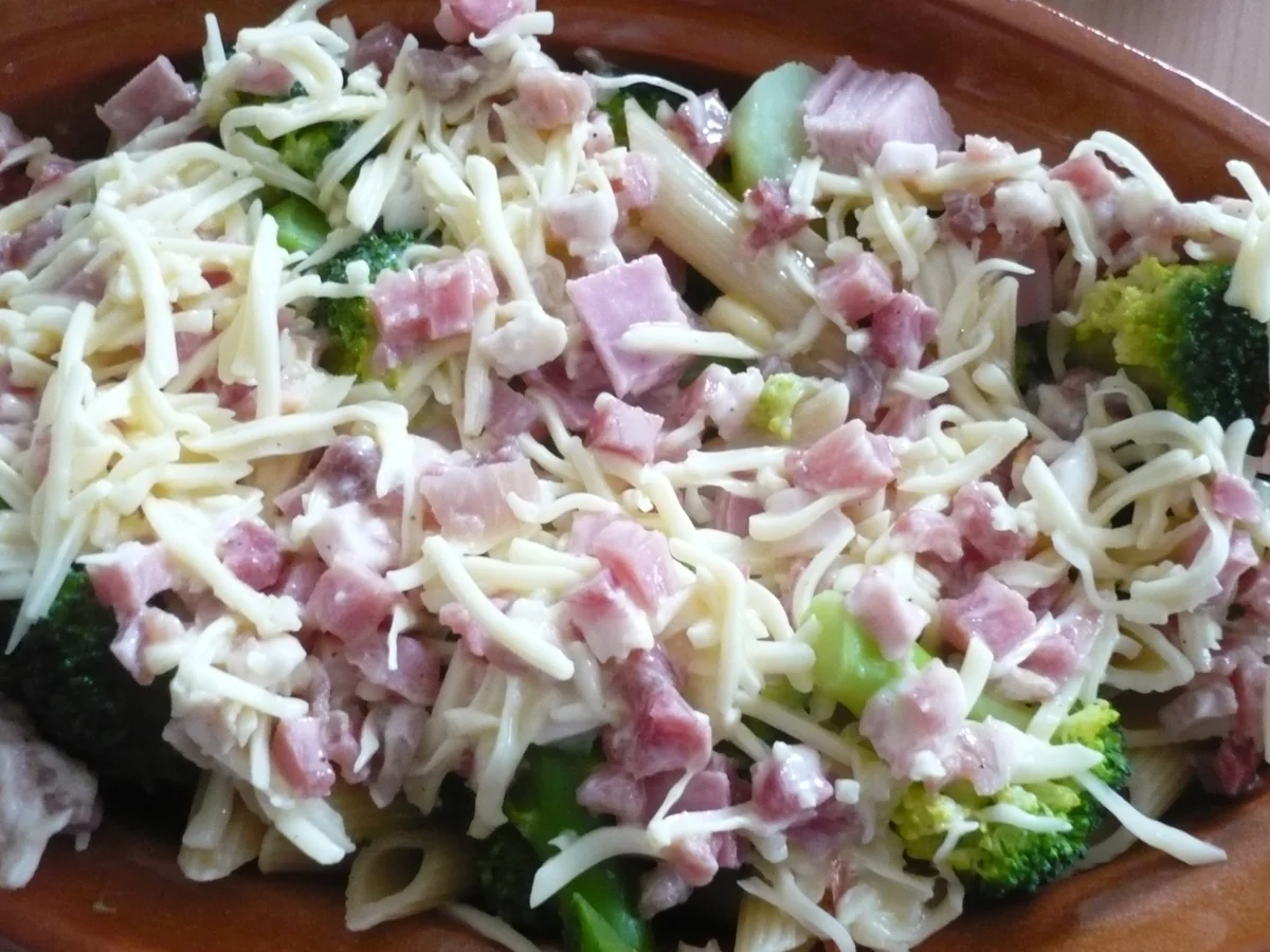 Broccoli - Nudelauflauf - Rezept - Bild Nr. 7576