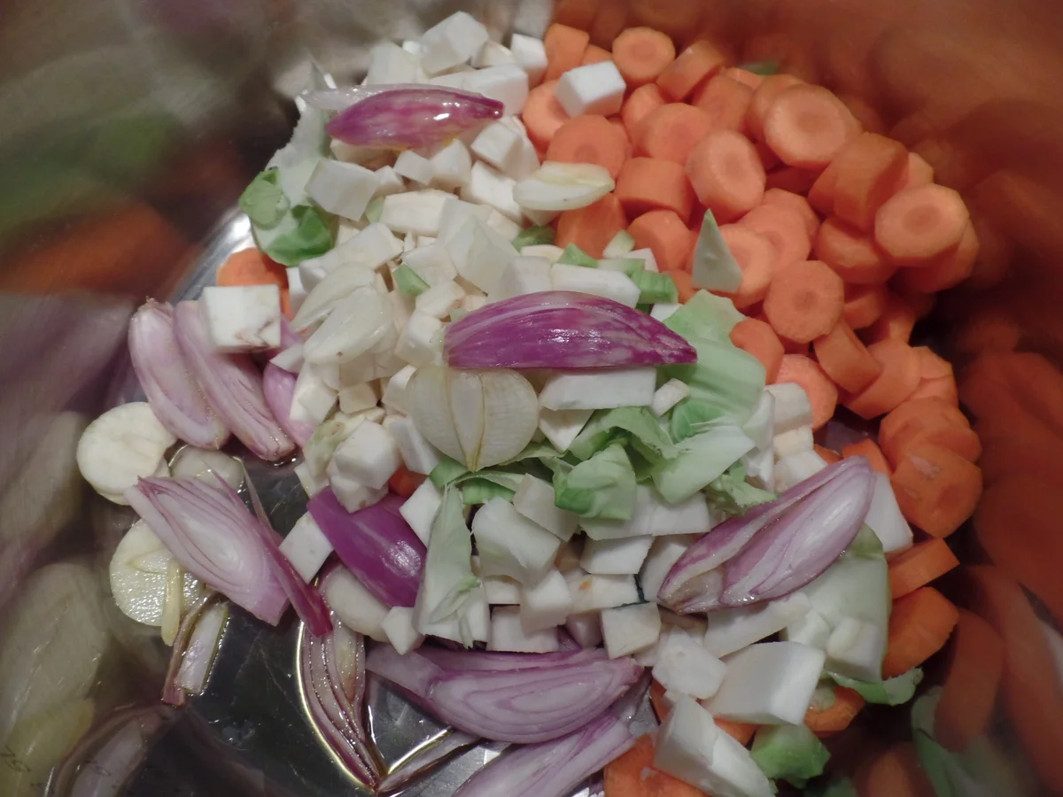 Rezept: Minestrone Bild Nr. 7537 Minestrone - Rezept - Bild Nr. 7537