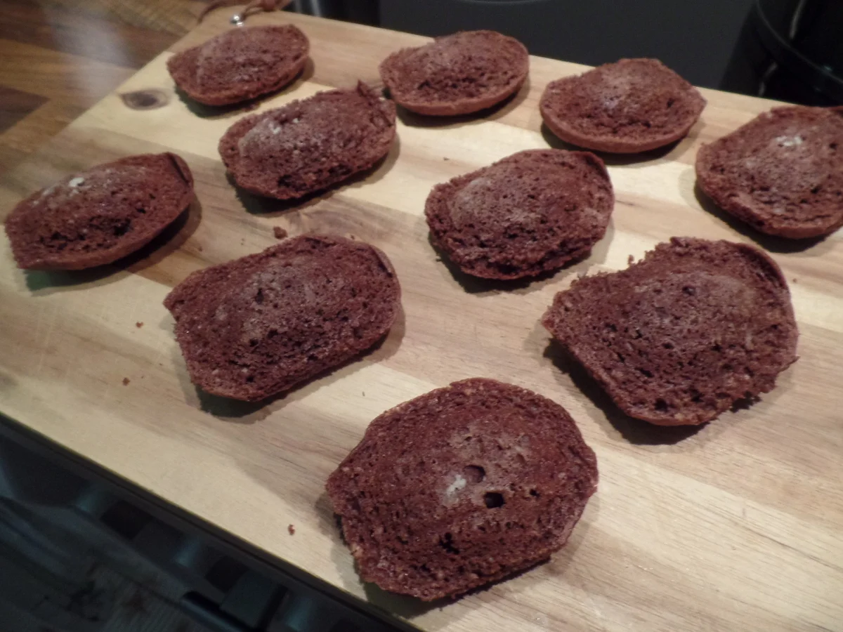Schokoladen-Madeleins - Rezept - Bild Nr. 7566