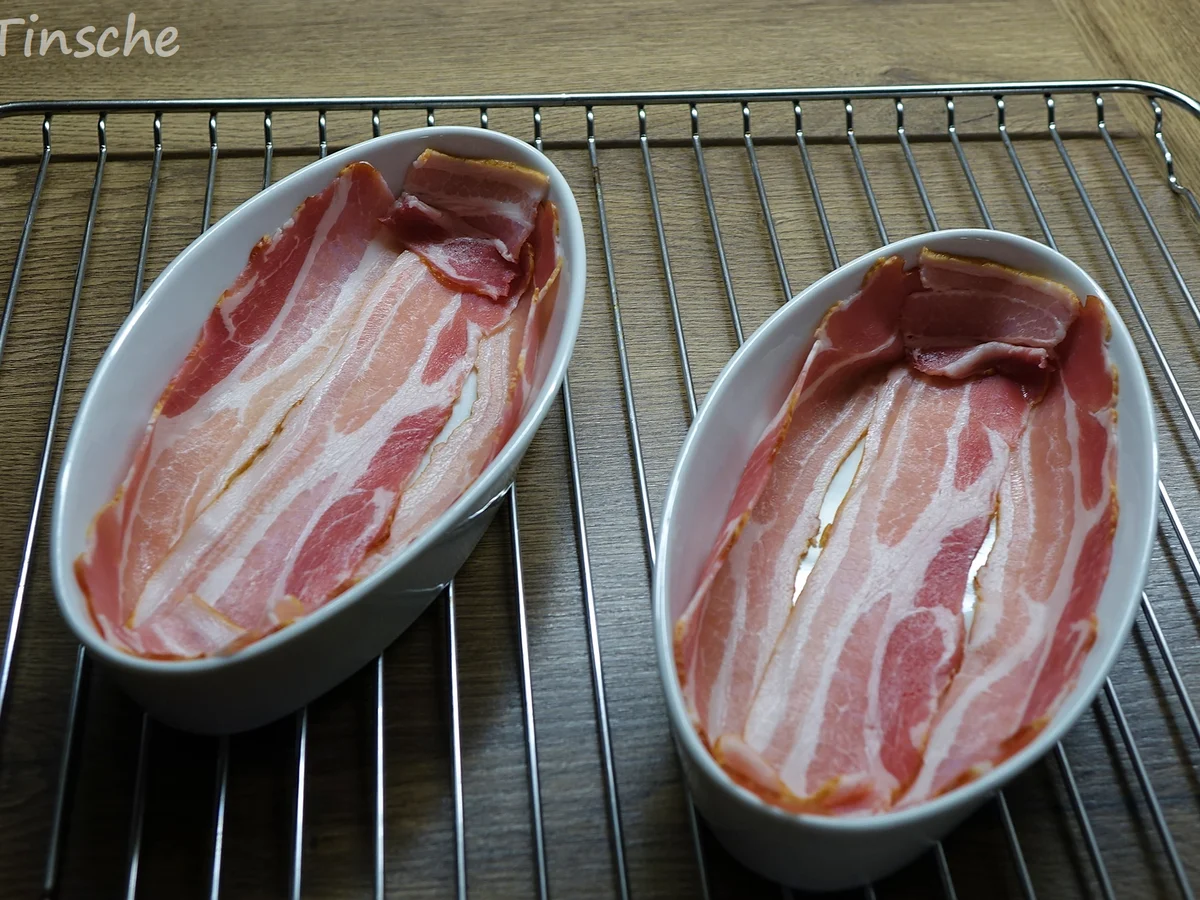 Rezept: Überbackene Käse-Speck-Eier Bild Nr. 2 Überbackene Käse-Speck-Eier - Rezept - Bild Nr. 2