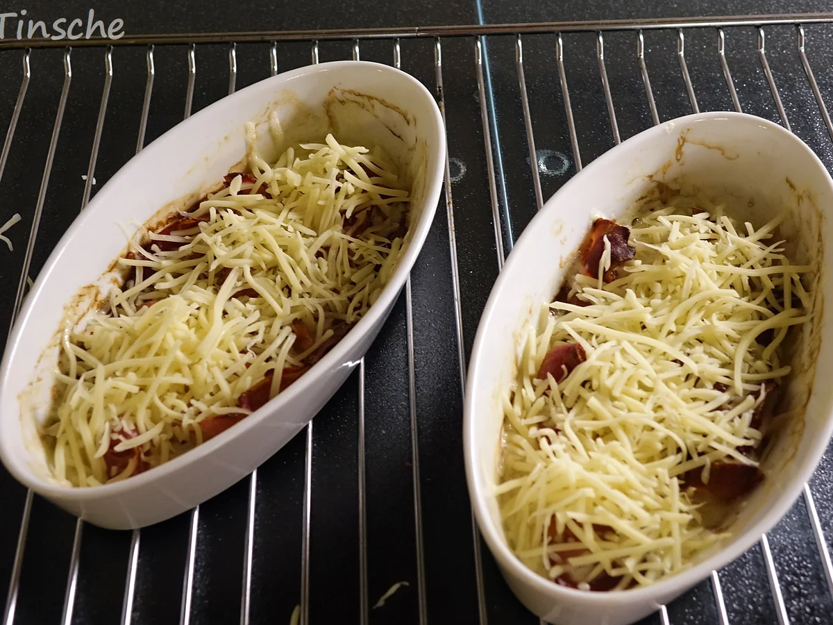 Rezept: Überbackene Käse-Speck-Eier Bild Nr. 4 Überbackene Käse-Speck-Eier - Rezept - Bild Nr. 4