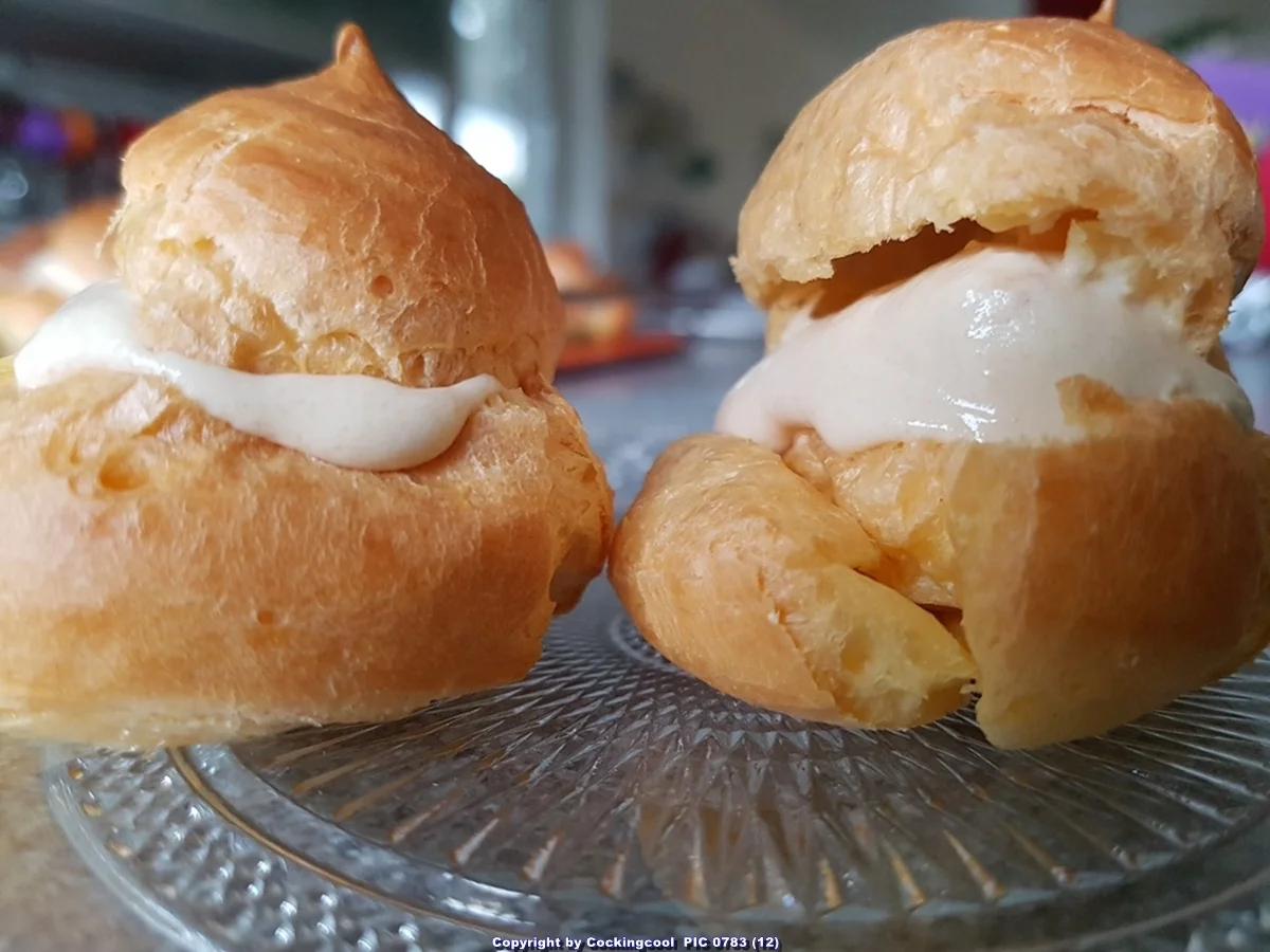 "Windbeutel" mit Karamellcreme - Rezept - Bild Nr. 7549